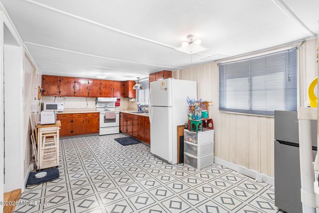 1 Imlaystown Hightstown Road, Allentown, NJ 08501