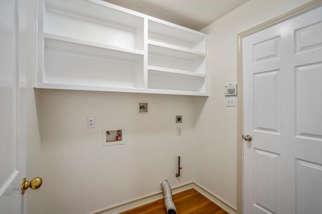 434 Williams Landing Drive, Sugar Land, TX 77479