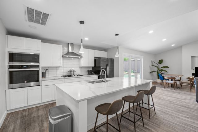 2760 N Hillbrier Circle, Plano, TX 75075