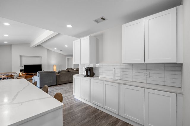 2760 N Hillbrier Circle, Plano, TX 75075