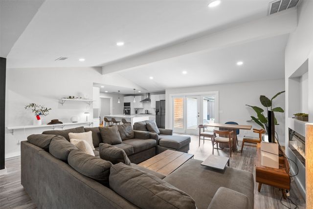 2760 N Hillbrier Circle, Plano, TX 75075