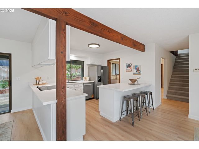 5845 RIDGETOP Ct, Lake Oswego, OR 97035