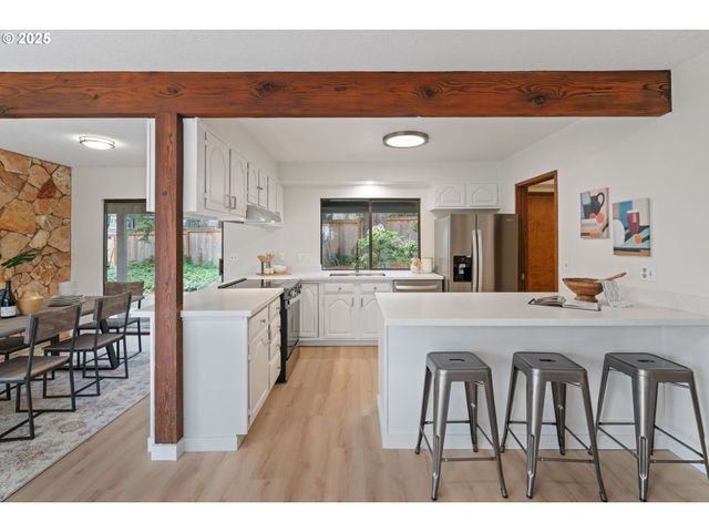 5845 RIDGETOP Ct, Lake Oswego, OR 97035