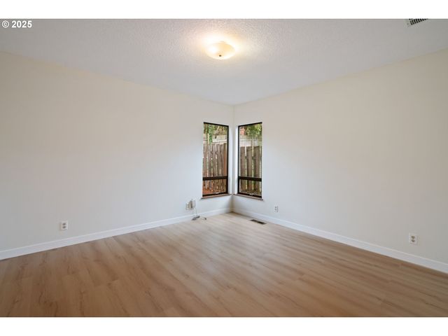 5845 RIDGETOP Ct, Lake Oswego, OR 97035