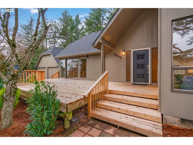 5845 RIDGETOP Ct, Lake Oswego, OR 97035