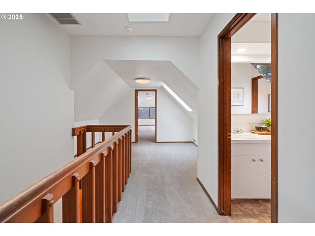 5845 RIDGETOP Ct, Lake Oswego, OR 97035