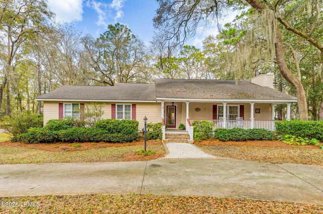 9 Spring Knob Circle, Beaufort, SC 29907