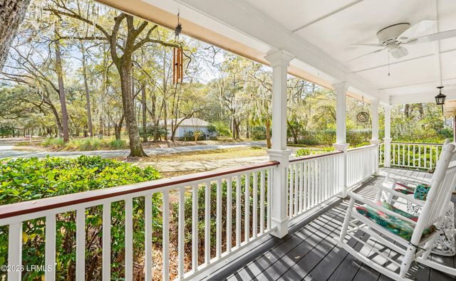 9 Spring Knob Circle, Beaufort, SC 29907