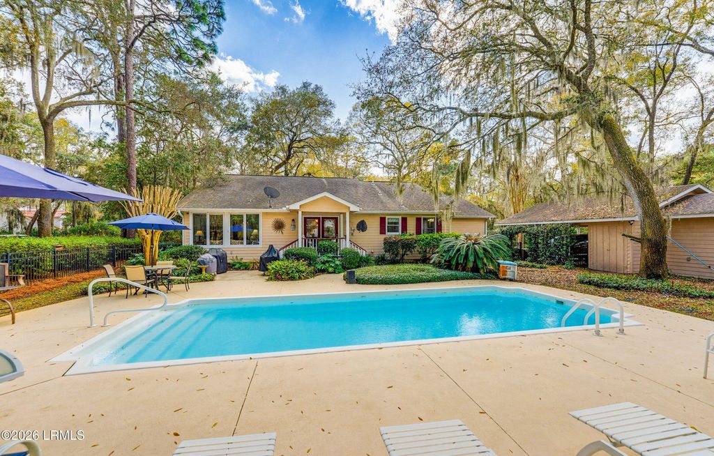 9 Spring Knob Circle, Beaufort, SC 29907