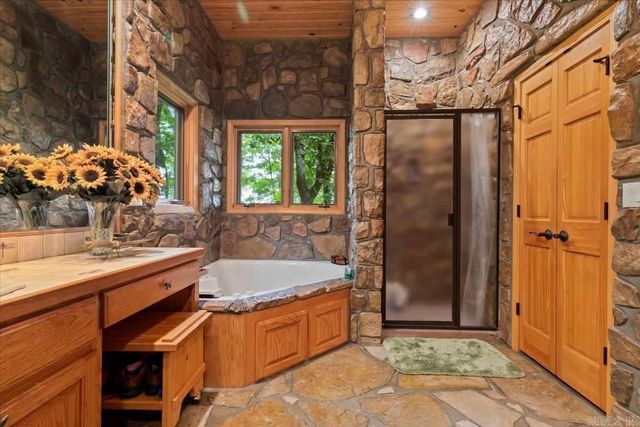 100 Trout Way, Judsonia, AR 72081