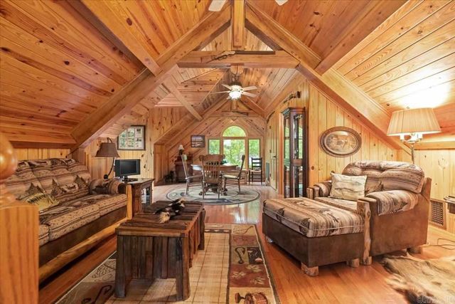 100 Trout Way, Judsonia, AR 72081