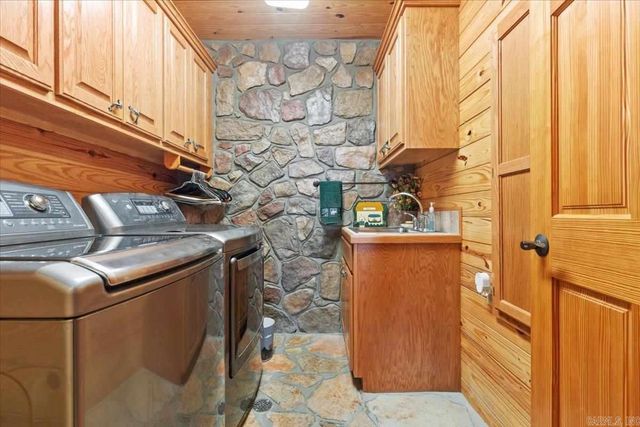 100 Trout Way, Judsonia, AR 72081