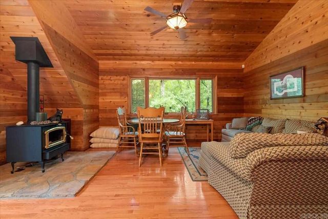 100 Trout Way, Judsonia, AR 72081