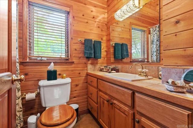 100 Trout Way, Judsonia, AR 72081