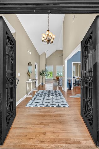 456 Summit Oaks Dr, Nashville, TN 37221