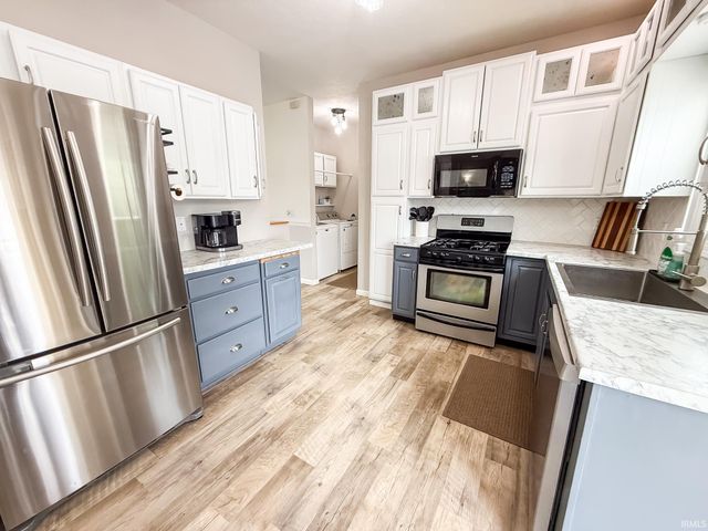 4018 Southampton Drive, Mishawaka, IN 46544