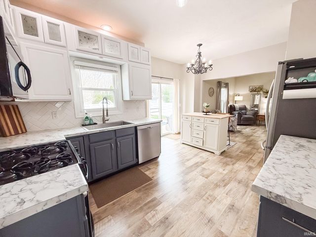 4018 Southampton Drive, Mishawaka, IN 46544