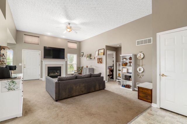 435 Vanderbuilt Street, Pickerington, OH 43147