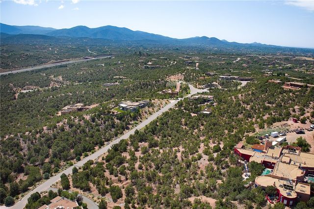 2928 Aspen View, Santa Fe, NM 87506