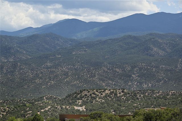 2928 Aspen View, Santa Fe, NM 87506
