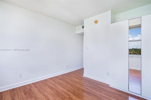 5600 Collins Avenue 7J, Miami Beach, FL 33140
