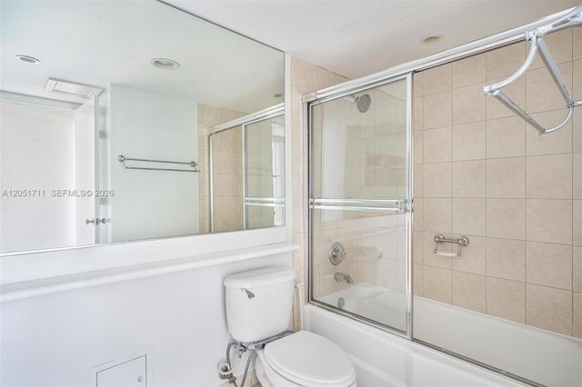 5600 Collins Avenue 7J, Miami Beach, FL 33140