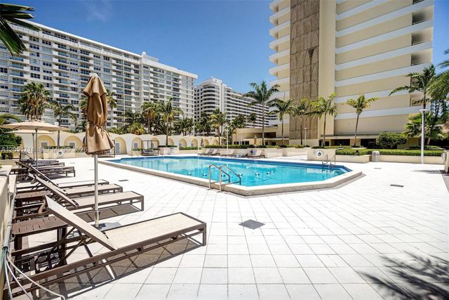 5600 Collins Avenue 7J, Miami Beach, FL 33140