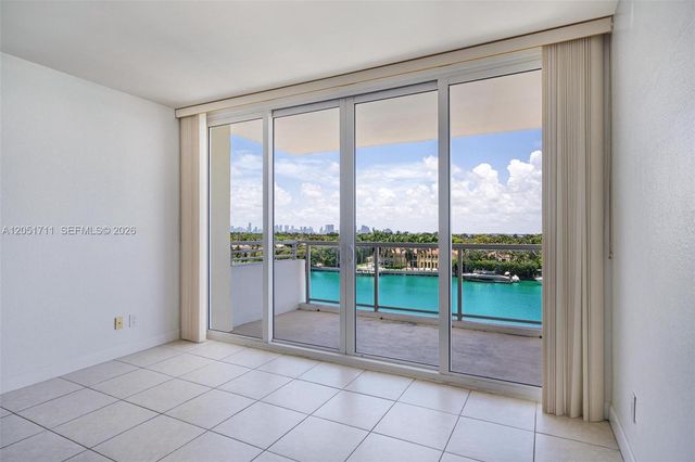 5600 Collins Avenue 7J, Miami Beach, FL 33140