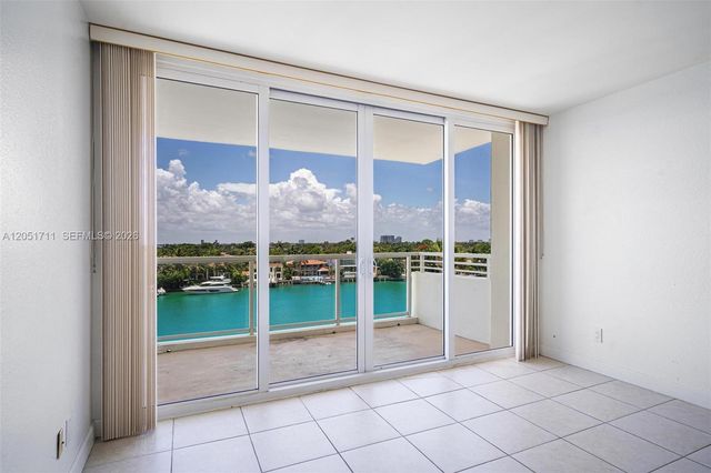 5600 Collins Avenue 7J, Miami Beach, FL 33140