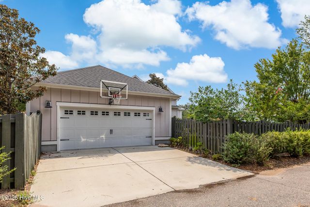 429 Cades Trail, Southport, NC 28461