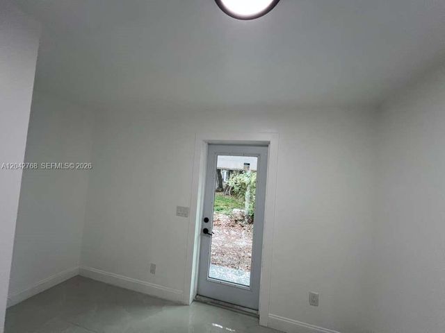 2850 NW 7th Street, Fort Lauderdale, FL 33311
