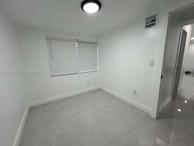 2850 NW 7th Street, Fort Lauderdale, FL 33311