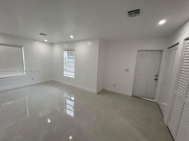 2850 NW 7th Street, Fort Lauderdale, FL 33311