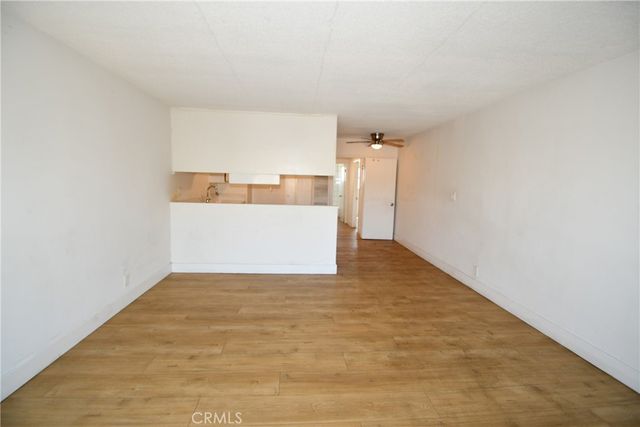 7104 san pedro, Los Angeles, CA 90003