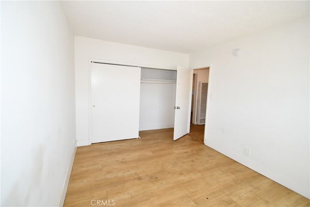 7104 san pedro, Los Angeles, CA 90003