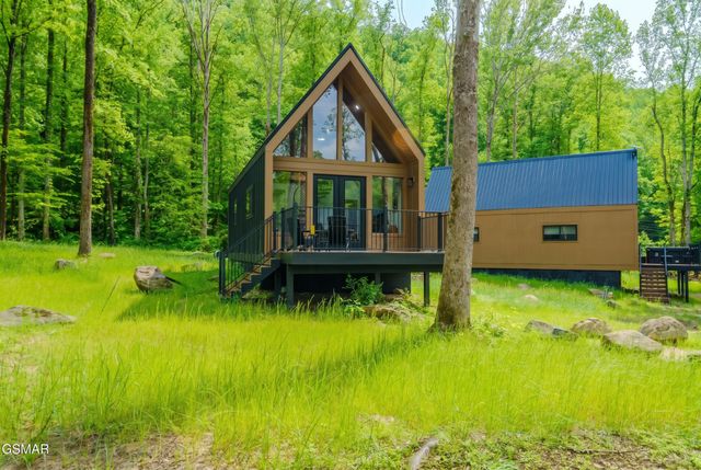 228 Braydens Way, Gatlinburg, TN 37738