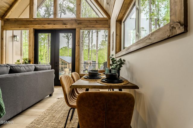 228 Braydens Way, Gatlinburg, TN 37738