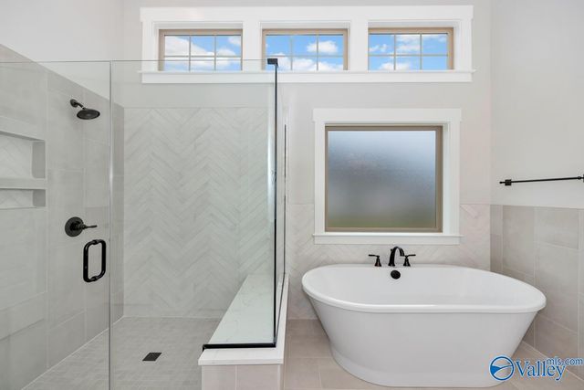 150 Lanwood Drive, Huntsville, AL 35811