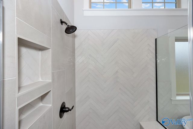 150 Lanwood Drive, Huntsville, AL 35811