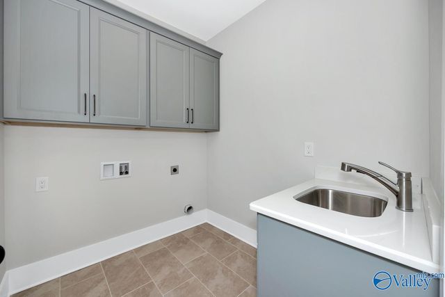 150 Lanwood Drive, Huntsville, AL 35811