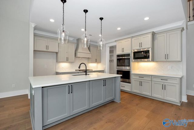 150 Lanwood Drive, Huntsville, AL 35811