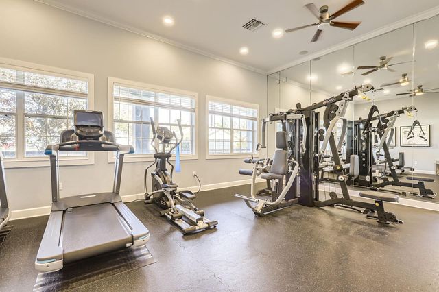 2372 SIRENA LANE, Mount Dora, FL 32757