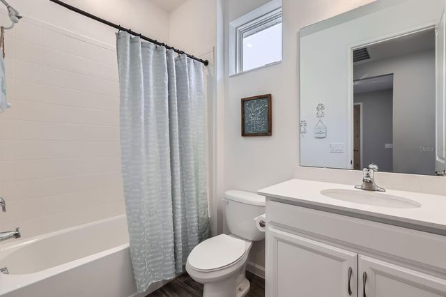 2372 SIRENA LANE, Mount Dora, FL 32757