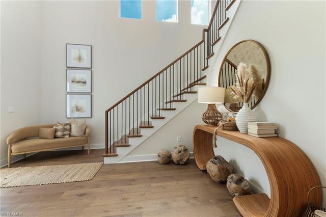 158 Cambria LN, Naples, FL 34112