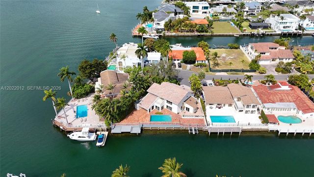 3226 NE 168th St 3226, North Miami Beach, FL 33160