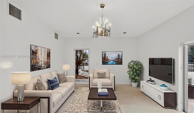 3226 NE 168th St 3226, North Miami Beach, FL 33160