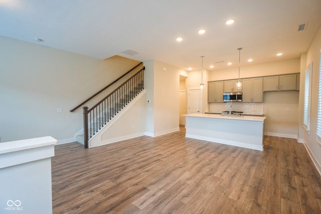 537 Steinbeck Place, Carmel, IN 46032