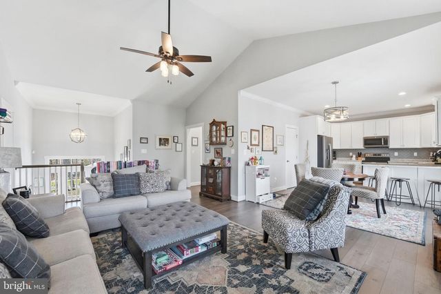 7808 FRYTOWN RD, Warrenton, VA 20187