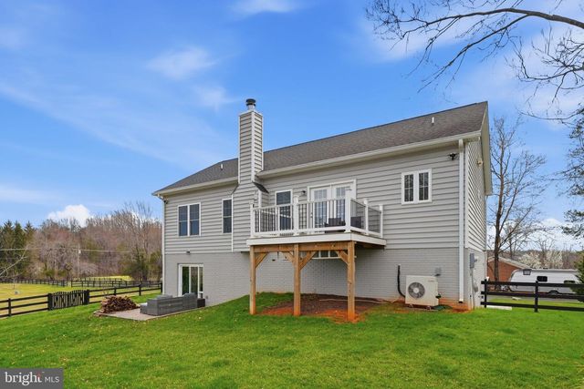 7808 FRYTOWN RD, Warrenton, VA 20187