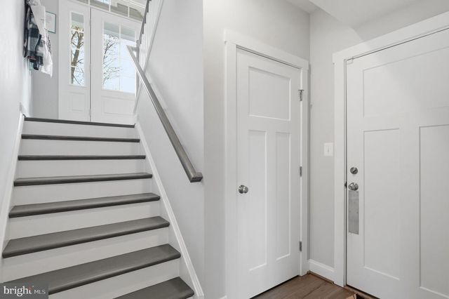 7808 FRYTOWN RD, Warrenton, VA 20187